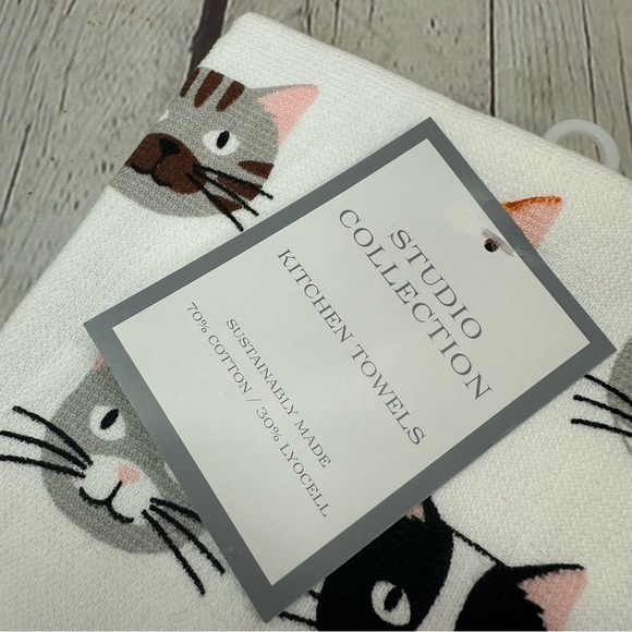 NWT studio collection kitchen towel set cotton blend graphic Cat print 2pc - Picture 3 of 6